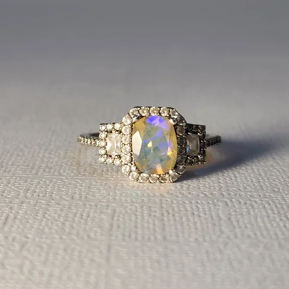 [On HOLD/repair] Sizeable Real/Natural Ethiopian Opal 925 Silver Ring Sz 8 - Picture 12 of 16